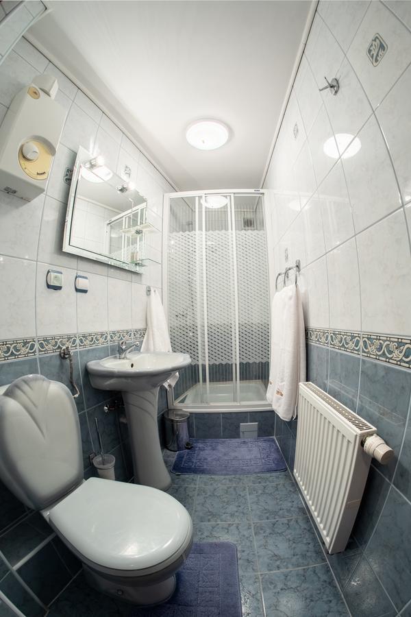 Hotel Goralski Raj ノヴィ・タルク エクステリア 写真