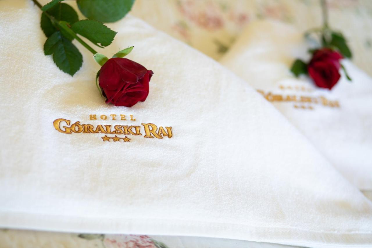 Hotel Goralski Raj ノヴィ・タルク エクステリア 写真